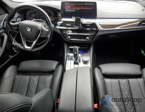 2021 BMW 530 Xi z USA, uszkodzony, nr VIN WBA13BJ07MCF63430